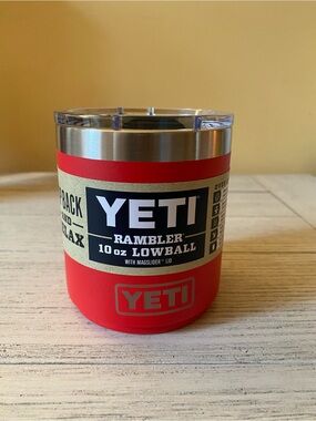 YETI Rambler 10 oz Lowball - Rescue Red